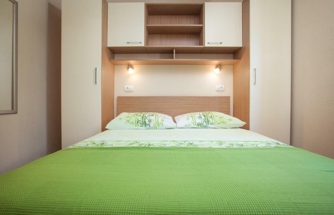מאקרסקה Apartments Kate מראה חיצוני תמונה