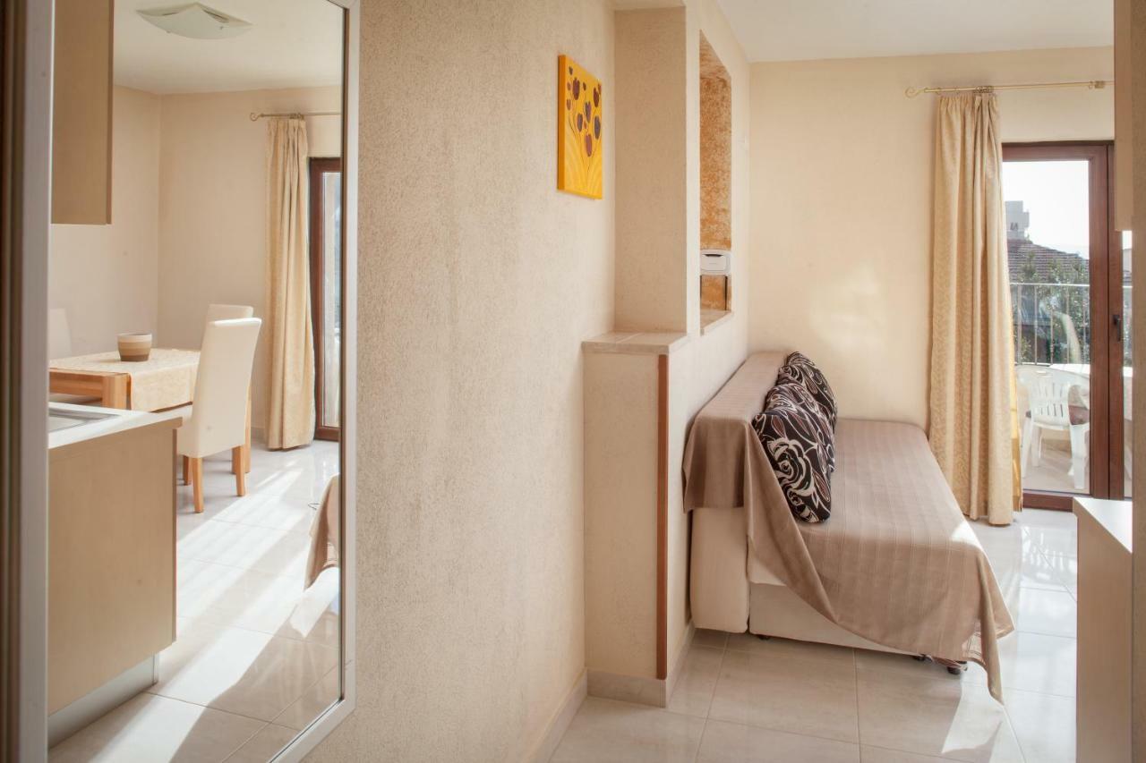 מאקרסקה Apartments Kate מראה חיצוני תמונה