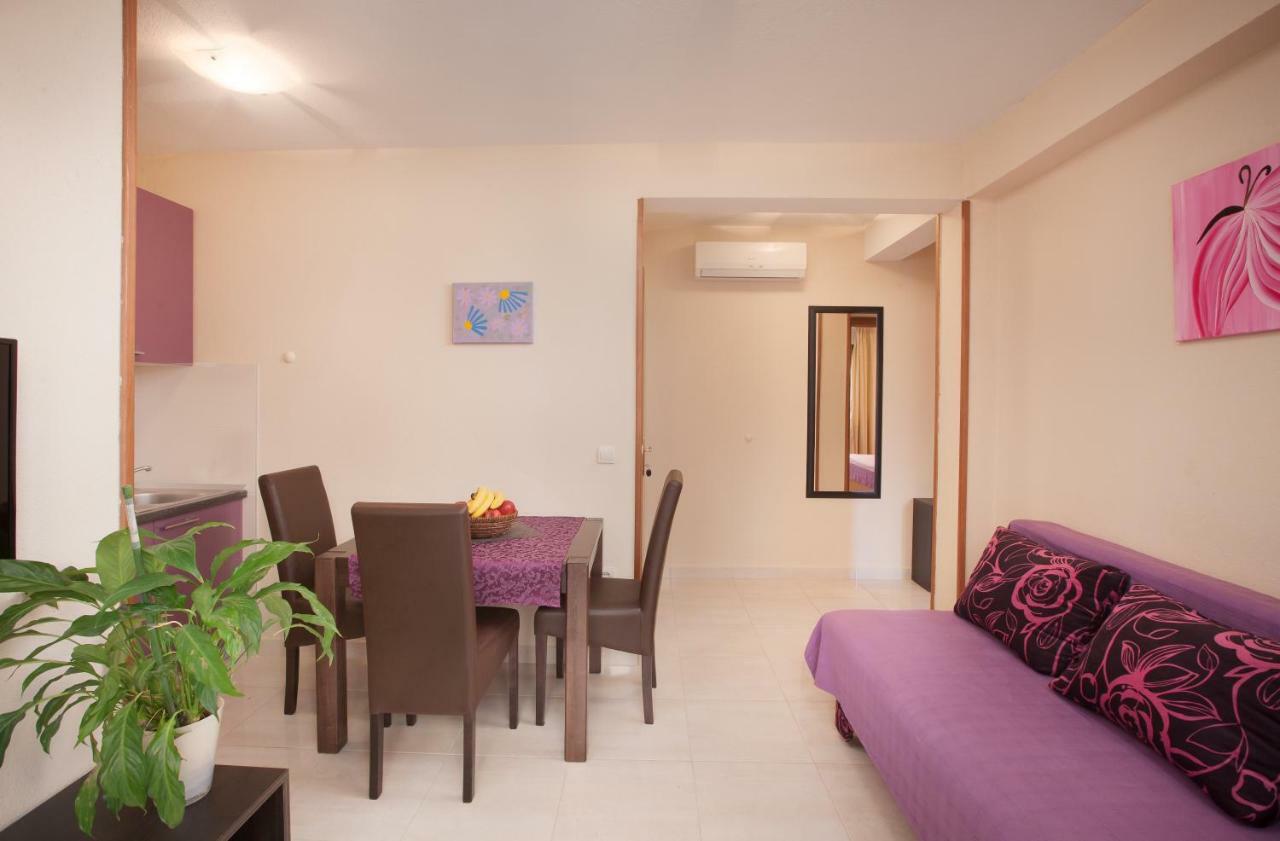 מאקרסקה Apartments Kate מראה חיצוני תמונה