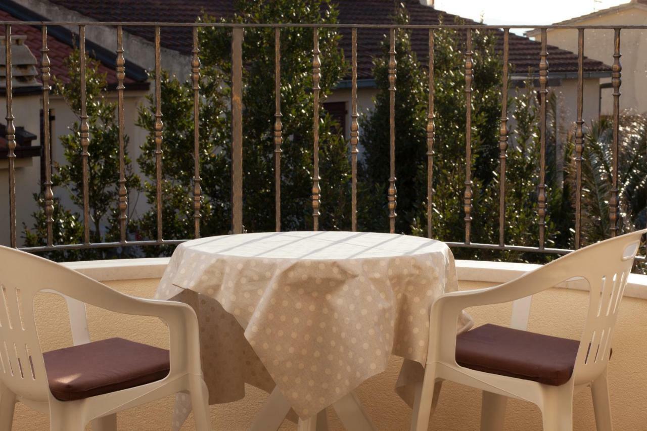 מאקרסקה Apartments Kate מראה חיצוני תמונה